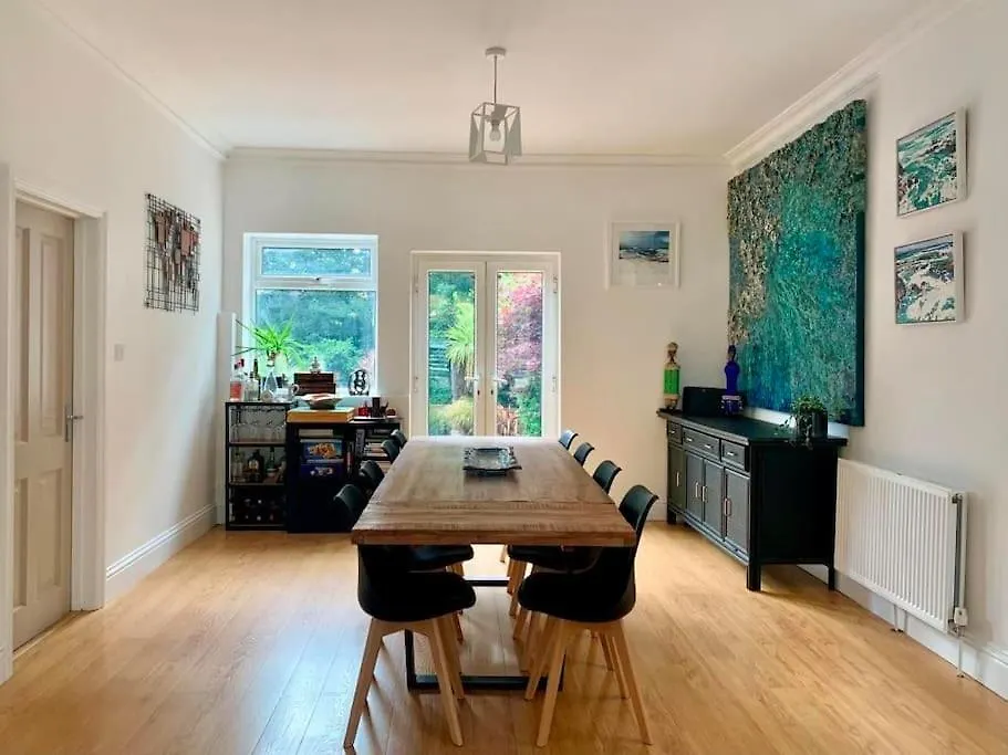 Bournecoast Family Home With Garden -Wifi -Hb8530 Bournemouth 0*,  United Kingdom